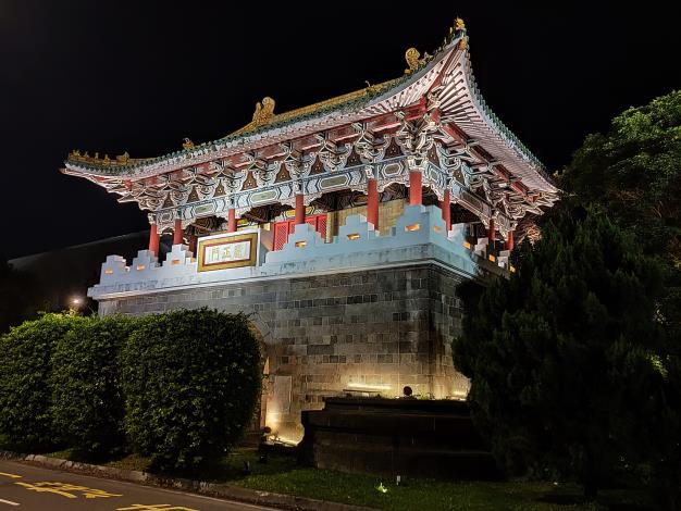 圖8.修復過後的南門，也是行經夜間台北時的必看古蹟喔。