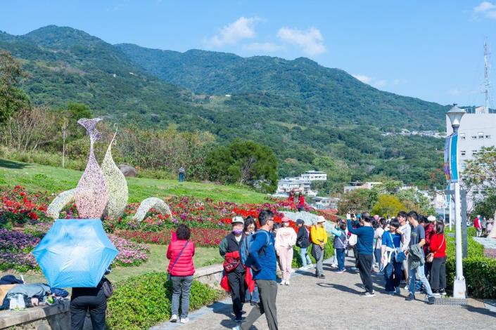 圖1.春節期間民眾探訪新開劃的羽翼區塊