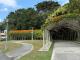 圖1 圓山捷運站出口處，就可以看到喜氣的炮仗花瀑美景。.JPG