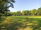 圖2. 榮星公園的大草皮適合野餐及畫畫取景的好所在
