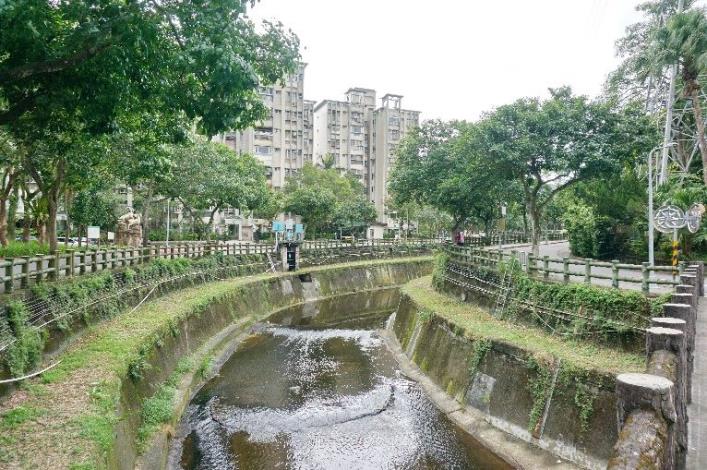 圖5：四分溪河岸綠廊（北側）