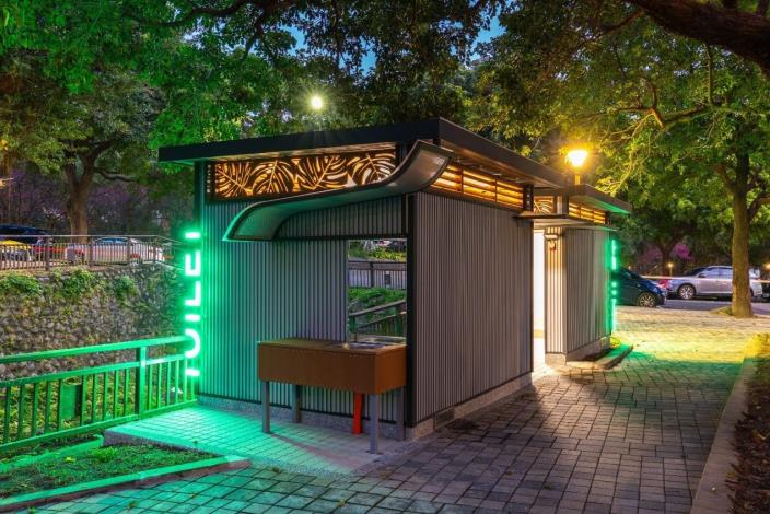 圖片21：東和公園景觀公廁