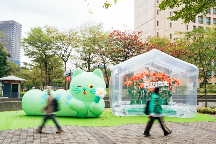 圖5_ 新春萌喵就在臺北市政府東南角廣場