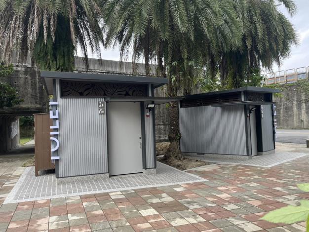 石潭公園-景觀公廁S__47144974_0