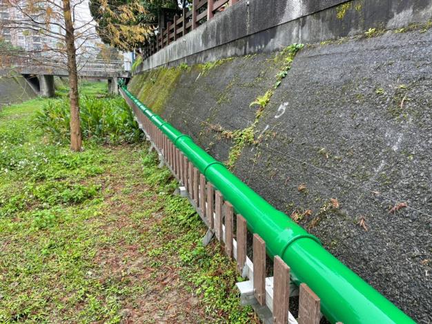 大湖山莊街污水管配合當地整體景觀進行美化