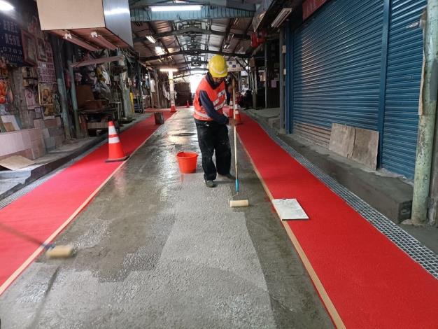 北市衛工處為新北投攤販臨時集中市場換新裝迎新年