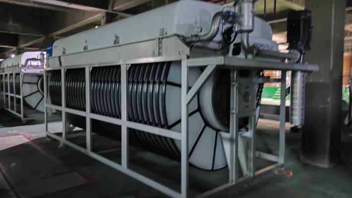 北市衛工處辦理廠站設備更新工程,提升污水處理效能。圖為內湖污水處理廠增設之盤式過濾器