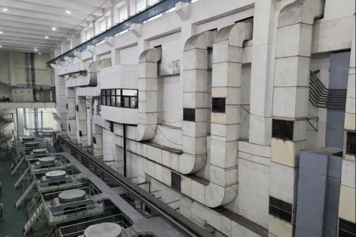 除臭通風管及周邊牆面施工前