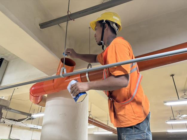 北市衛工處代辦南湖國小校內污水改管作業