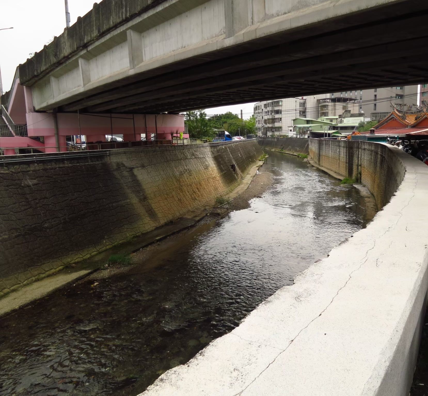 Current conditions of Huanggang River lower reaches (Anxi Bridge area).