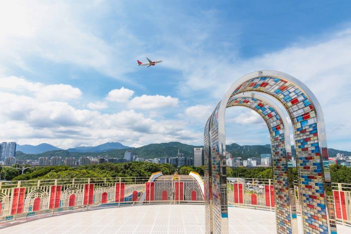 Located near Songshan Airport, the park offers a unique vantage point for watching planes fly overhead