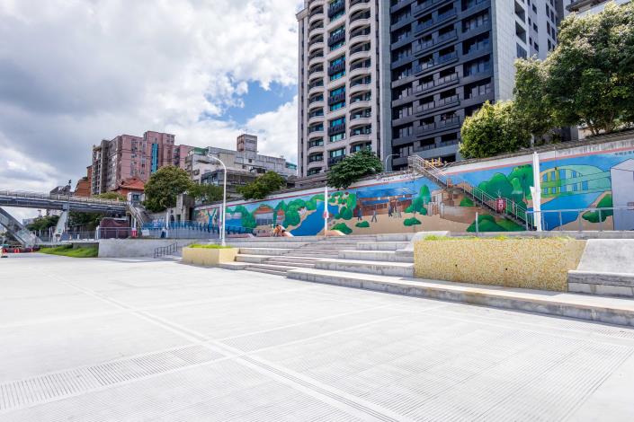 Hopefully, it will become the “New Gateway to the Chengmei Left Bank” that boasts both historical significance and modern amenities