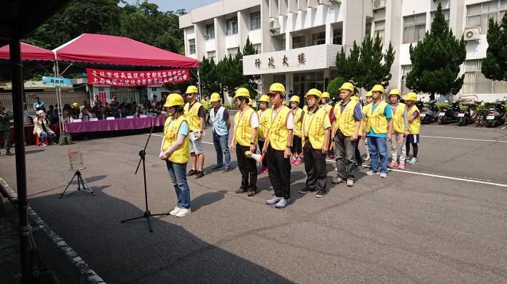 照片1-2 信義區六合里土石流疏散避難演練.JPG