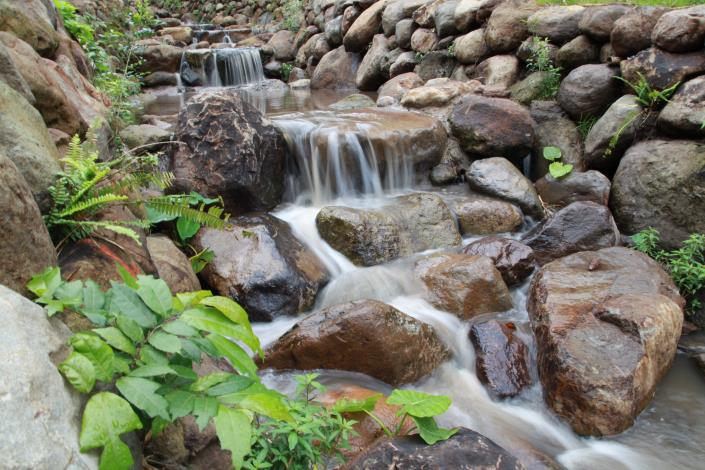 桃源溪跌水工程整治景觀，聆聽潺潺流水聲.JPG