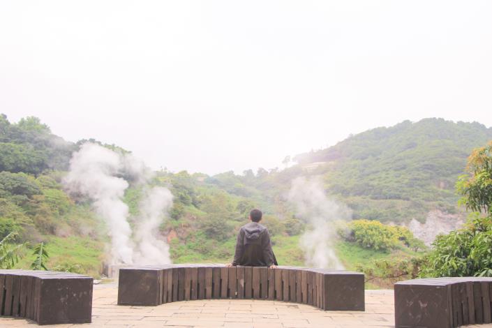 3_觀賞硫磺谷特殊地景