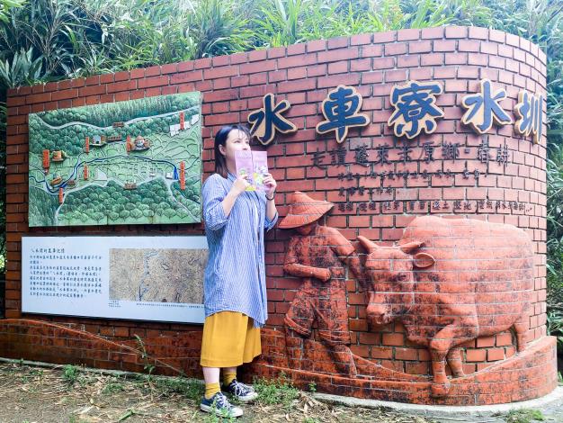 照片4 「水車寮水圳步道」展現農村風情-春耕