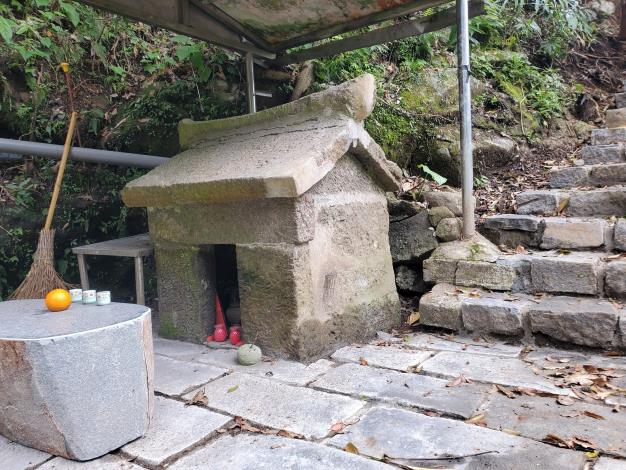 5. 百年土地公廟(1)