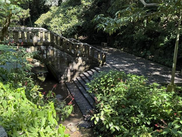 圖四：虎山溪親水平台。