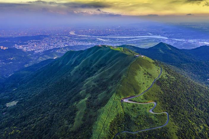 臺北大縱走第二段-大屯主峰步道