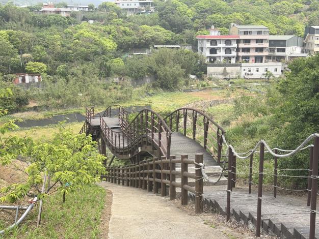 照片3稻浪棧橋.JPG