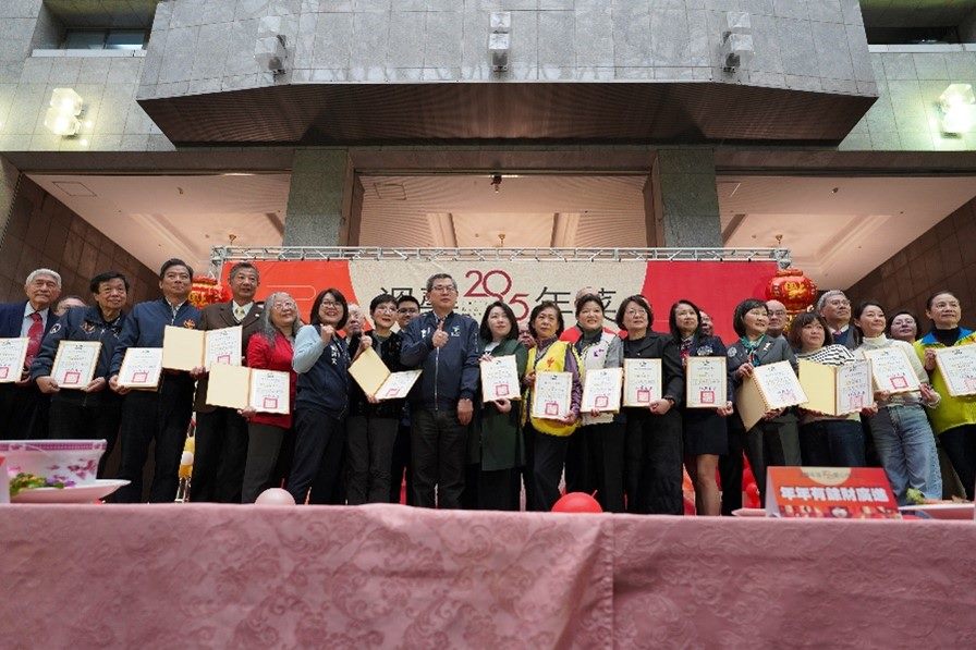 Press conference for the 2025 Special Delivery of Heart-warming New Year Dishes with Compassion Campaign