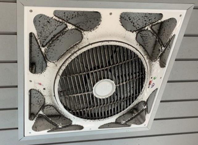 永康公園-天花板風扇不潔(改善前)_0