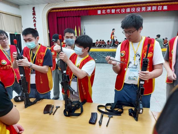 本市替代役備役役男演訓召集射擊訓練1