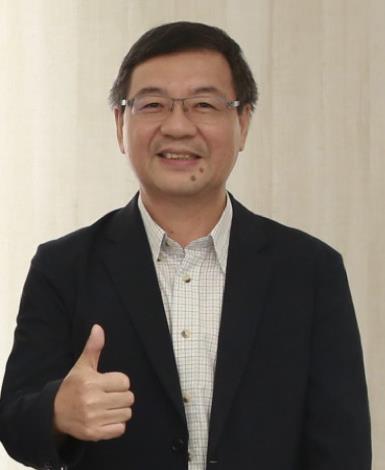 吳滄俯