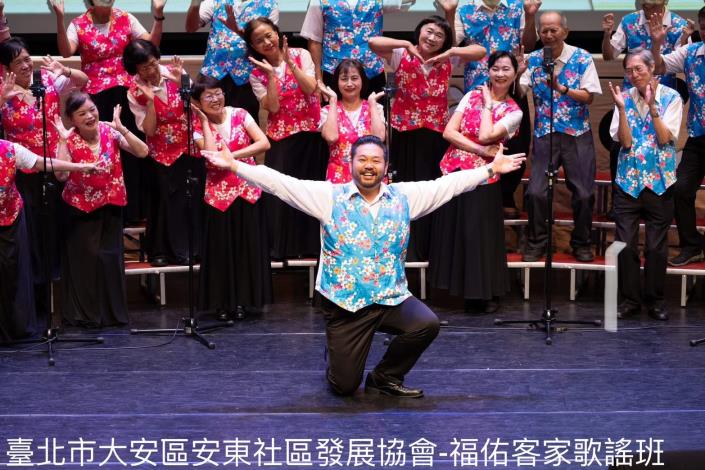 歌謠班