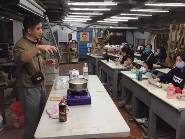 3-1農場義工指導親子製作鮮果奶酪_0_0