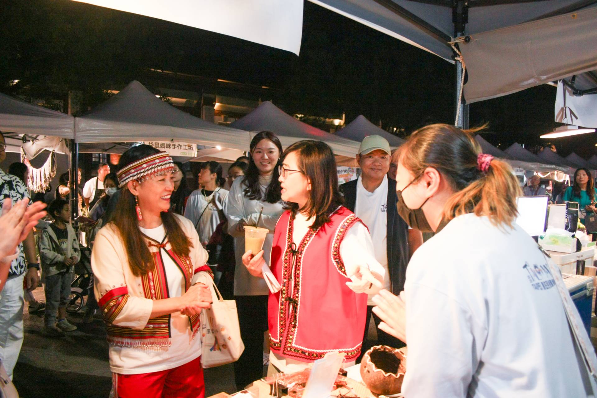 相關圖片 北市原民會「原樂好市」市集 成為全國原民產業最佳新通路0