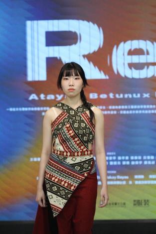 實踐大學學生作品動態走秀