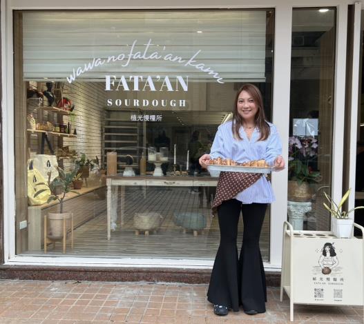 植光慢糧所林梓彤創辦人展示商品