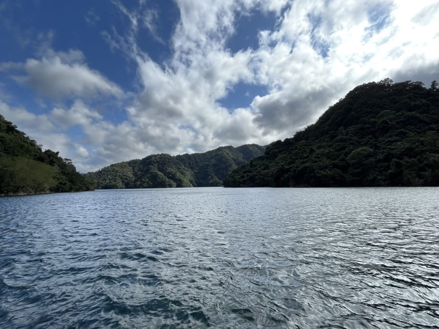 台北翡翠水庫目前蓄水豐沛，水源水質優良