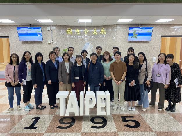 08參與人員大合照_0