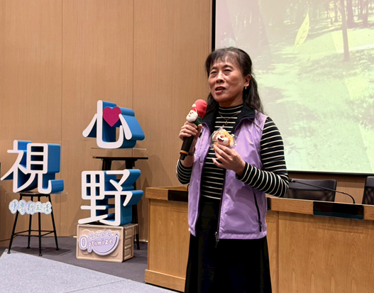 照片1_何雅娟處長致詞