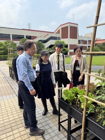 7.韓方參觀本處全新打造的田園機地「百草綠境」_0