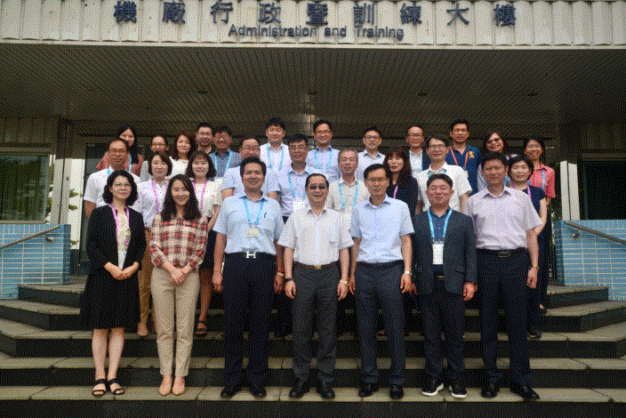 Group photo of the DCSD staffs and the Gyeonggi Province trainees during the course ceremony