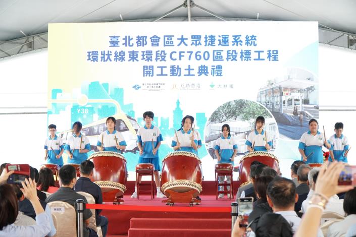 信義國中學生表演