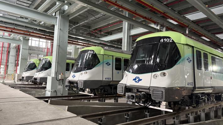 萬大線列車進駐金城機廠