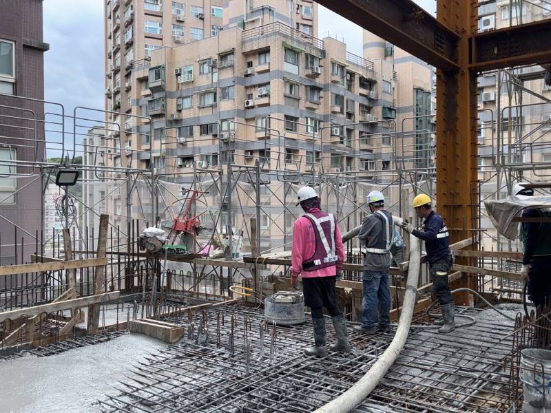 6FL混凝土澆置 6FL混凝土澆置