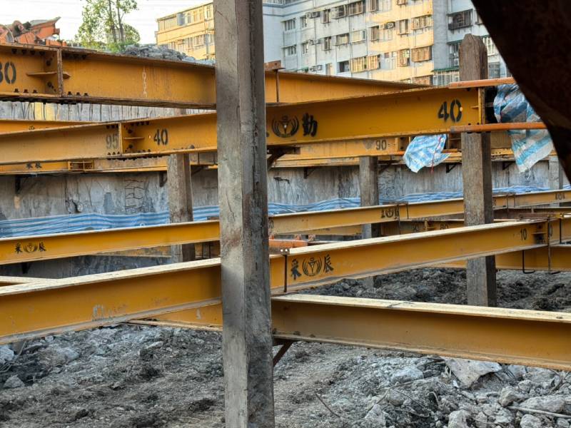 安全支撐工程施作(第二層) 安全支撐工程施作(第二層)