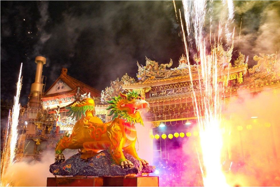 Lion Fireworks Show | Photo: Liao Yi-sheng
