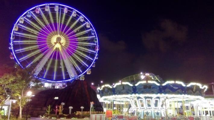 兒童新樂園夜景