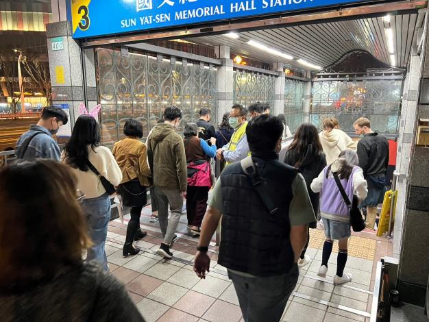 交通部觀光局肯定北捷燈會疏運(4)