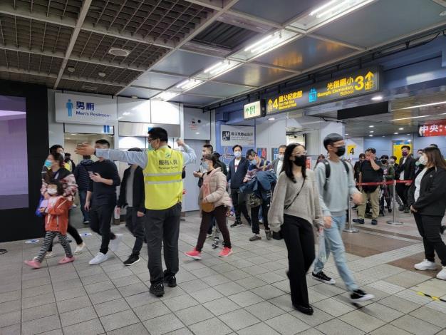 交通部觀光局肯定北捷燈會疏運(10)