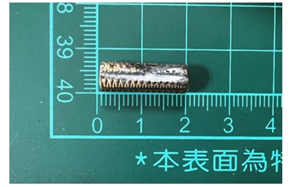 近期車門縫隙中夾的異物4