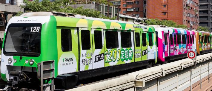 3.捷淨生活．文湖線ESG彩繪列車