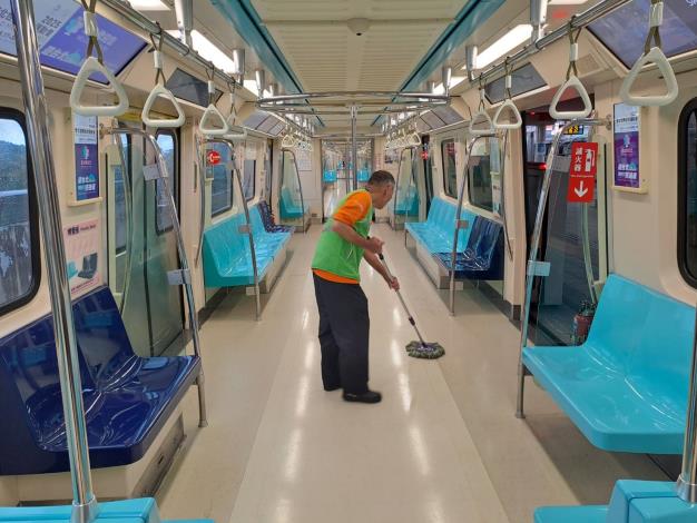 動員相關車站清潔人員上車處理(2)