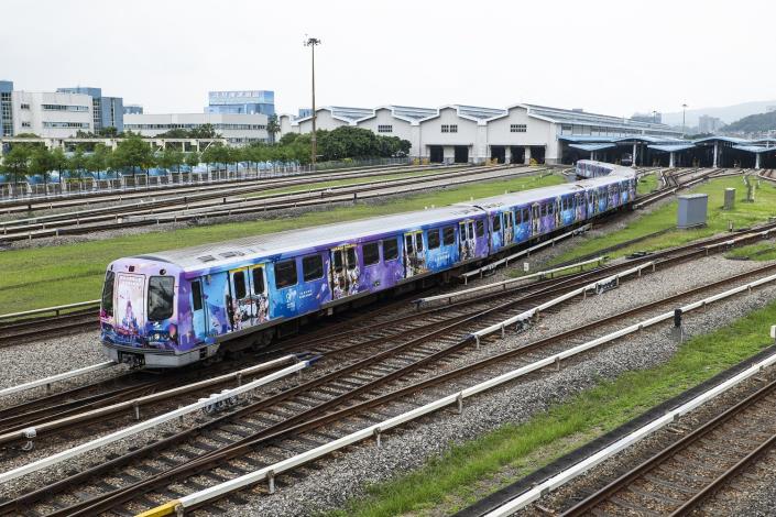迪士尼彩繪列車 1